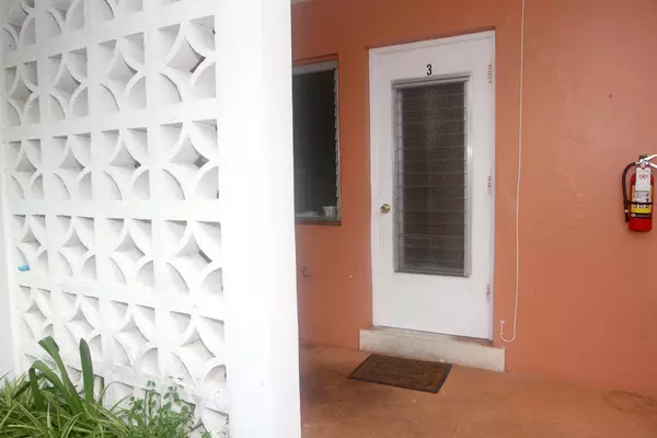 728 SE 19th AVE 3, Deerfield Beach, FL 33441