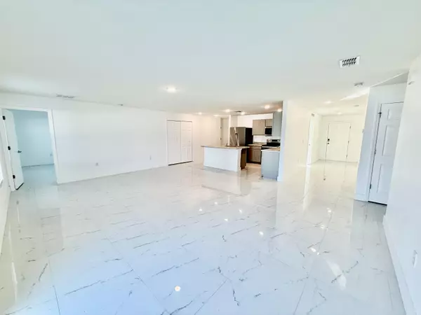 Port Saint Lucie, FL 34984,205 SW Chelsea TER