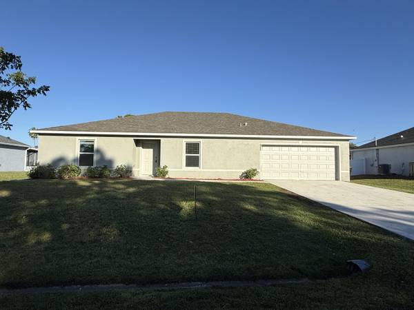 205 SW Chelsea TER, Port Saint Lucie, FL 34984
