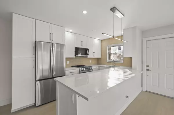 Delray Beach, FL 33445,890 N High Point BLVD A