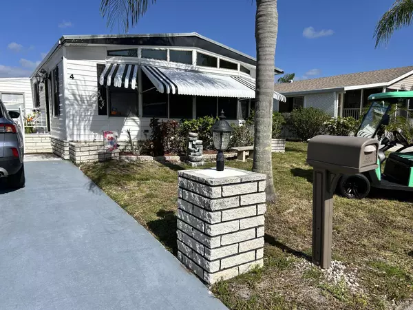 Fort Pierce, FL 34951,4 San Roberto