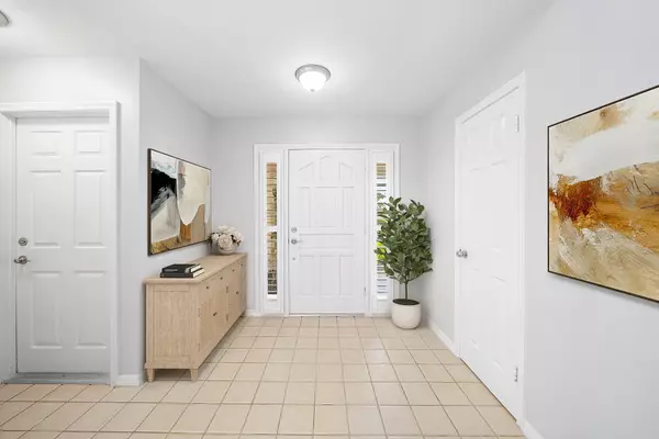 Palm Beach Gardens, FL 33418,8 Windsor LN