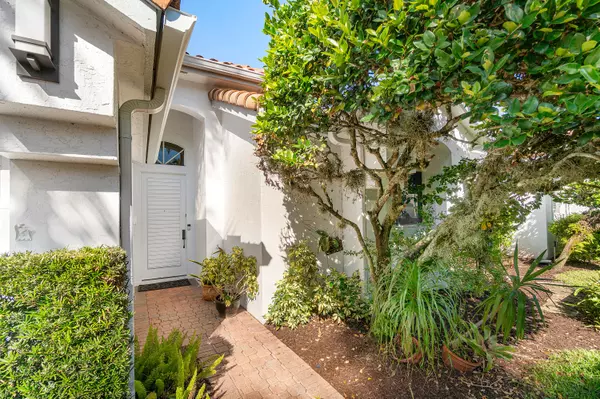 Boca Raton, FL 33496,2255 NW 62nd DR