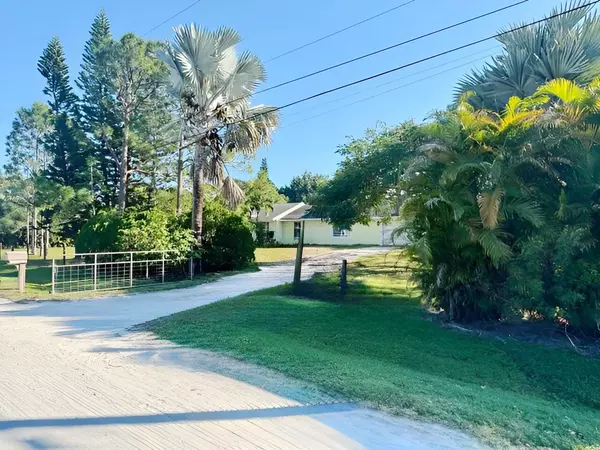 Loxahatchee, FL 33470,14790 N 87th ST