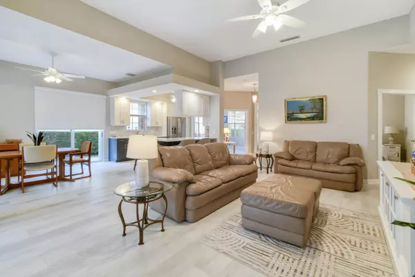 Palm Beach Gardens, FL 33410,403 Kelsey Park DR