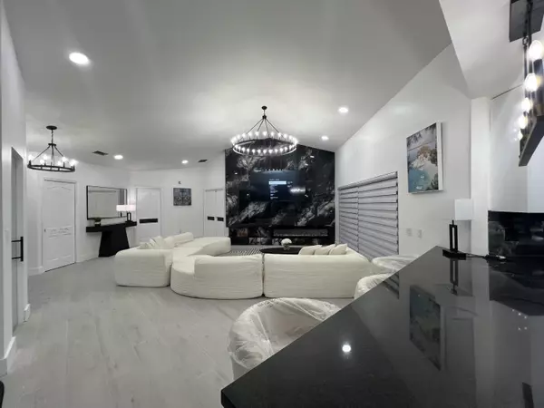 Wellington, FL 33414,13302 Doubletree CIR