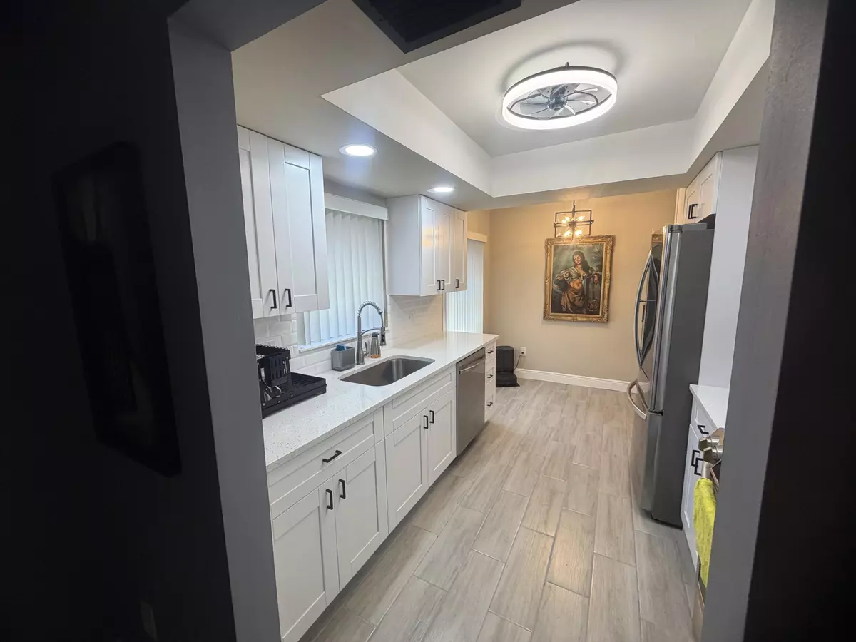 Greenacres, FL 33463,6313 Tall Cypress CIR