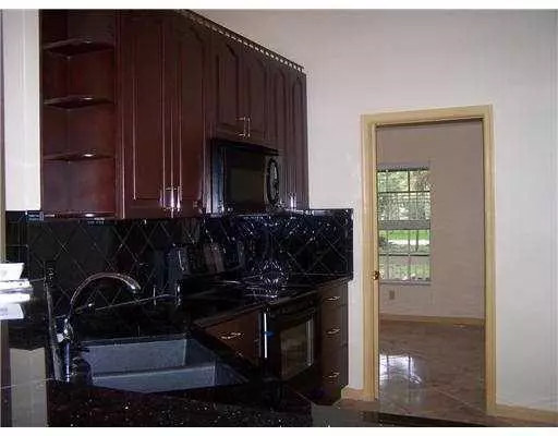 Loxahatchee, FL 33470,17109 Murcott BLVD