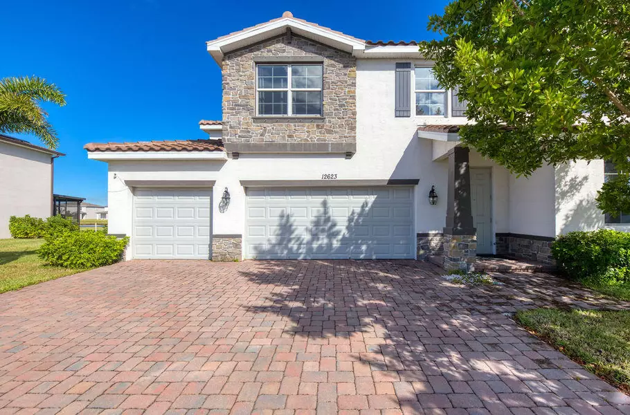 12623 NW Copper Creek DR, Port Saint Lucie, FL 34987