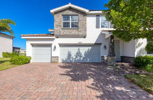 12623 NW Copper Creek DR, Port Saint Lucie, FL 34987