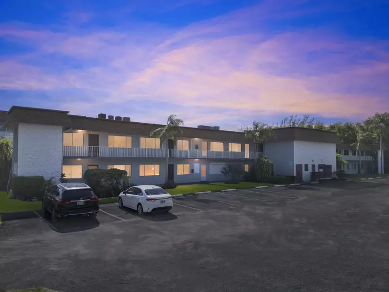 2878 Donnelly DR 208, Lake Worth, FL 33462