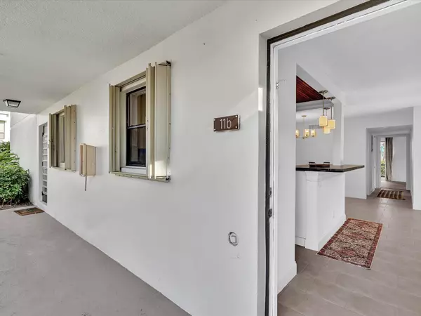 Delray Beach, FL 33444,524 Osprey DR 11b