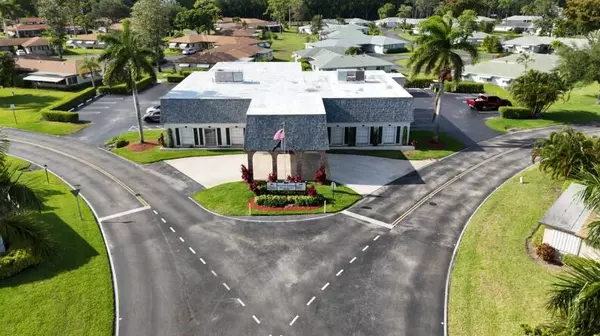 Delray Beach, FL 33445,521 Sandpiper CIR