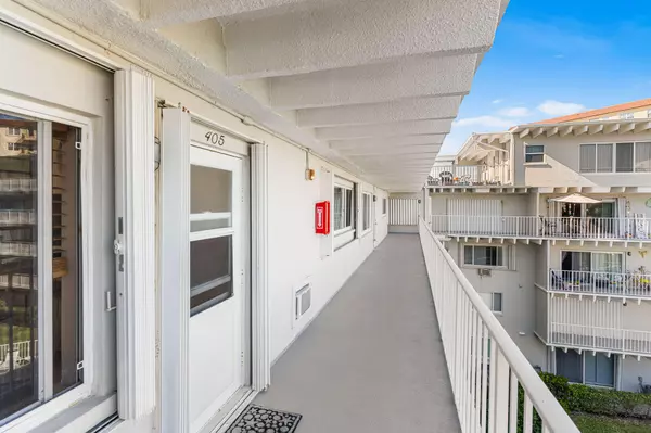 South Palm Beach, FL 33480,3500 S Ocean BLVD 405