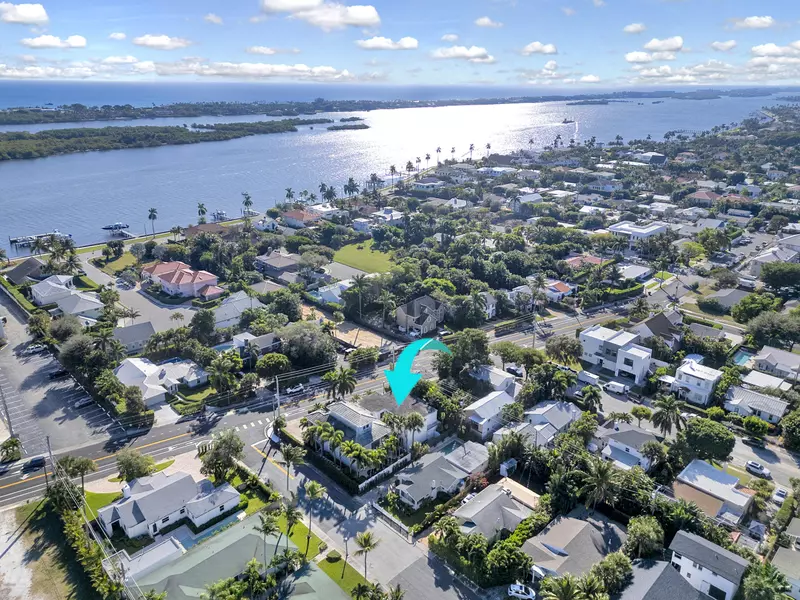 4105 Washington RD, West Palm Beach, FL 33405