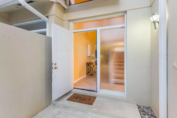 Palm Beach Gardens, FL 33418,229 Old Meadow WAY