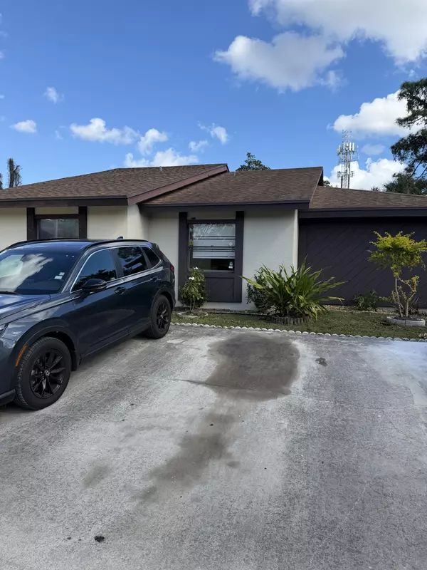 3760 Mil Stream CT, Greenacres, FL 33463