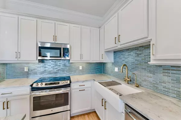 Juno Beach, FL 33408,138 Ocean Breeze DR