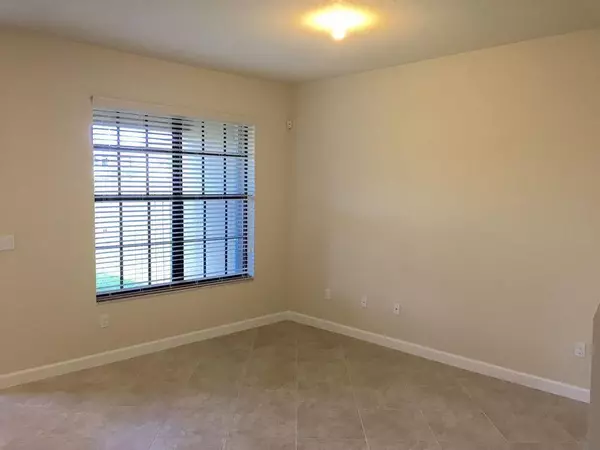 Wellington, FL 33449,10217 Wellington Parc DR