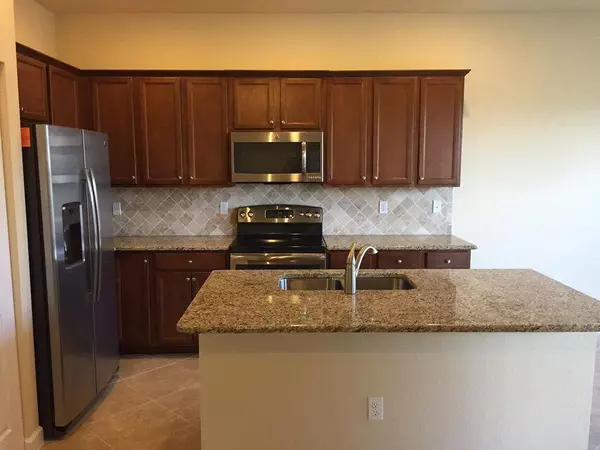 Wellington, FL 33449,10217 Wellington Parc DR