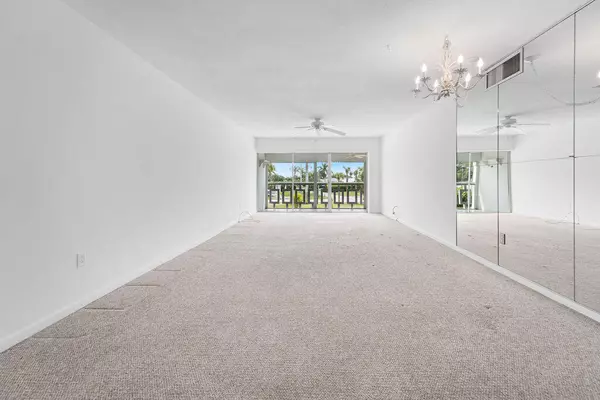 Tequesta, FL 33469,331 Tequesta DR 221