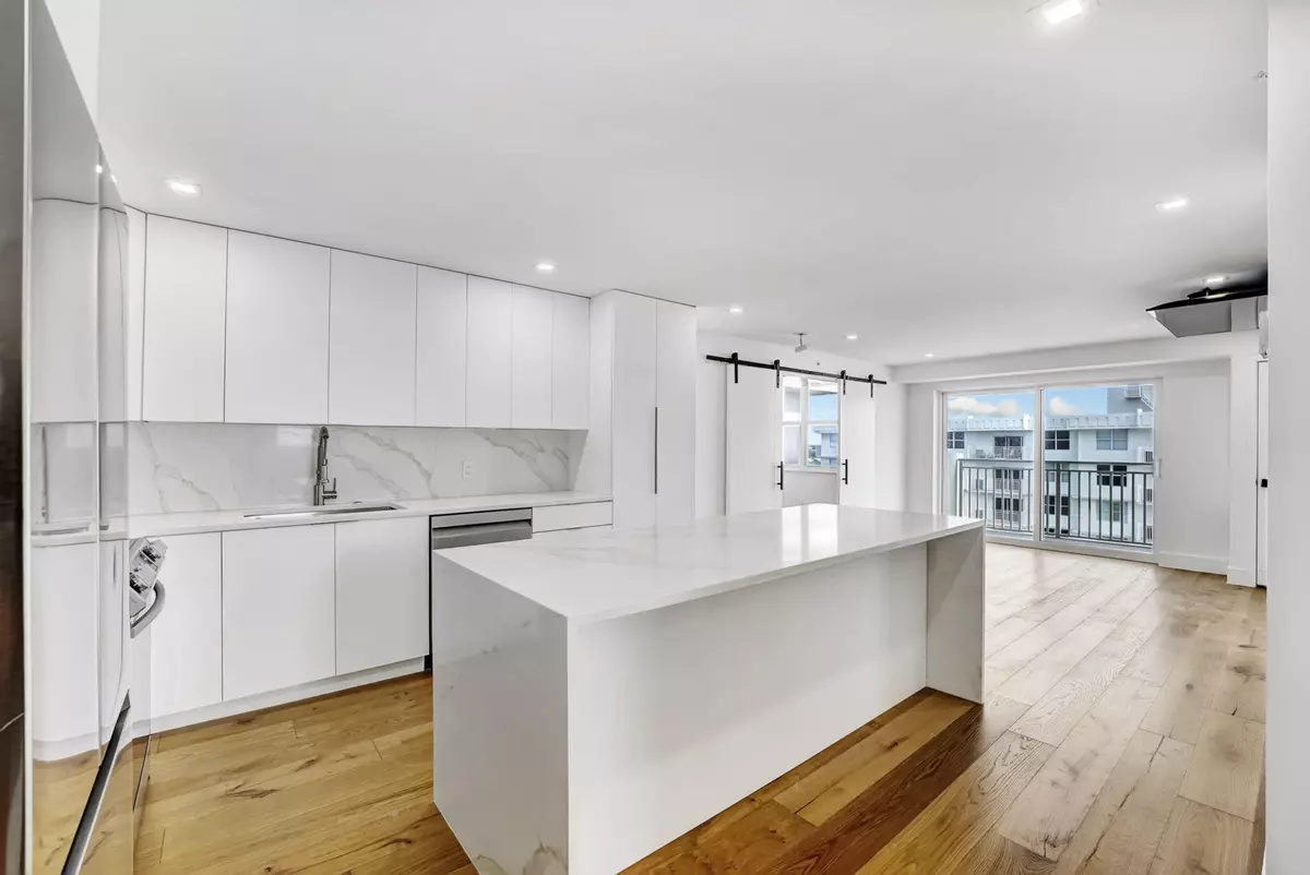 Highland Beach, FL 33487,4511 S Ocean BLVD 1008