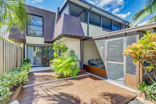 Palm Beach Gardens, FL 33410,3530 E E Gardens East DR B