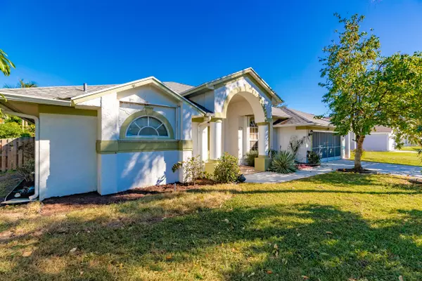 Port Saint Lucie, FL 34984,2711 SE Fall St ST