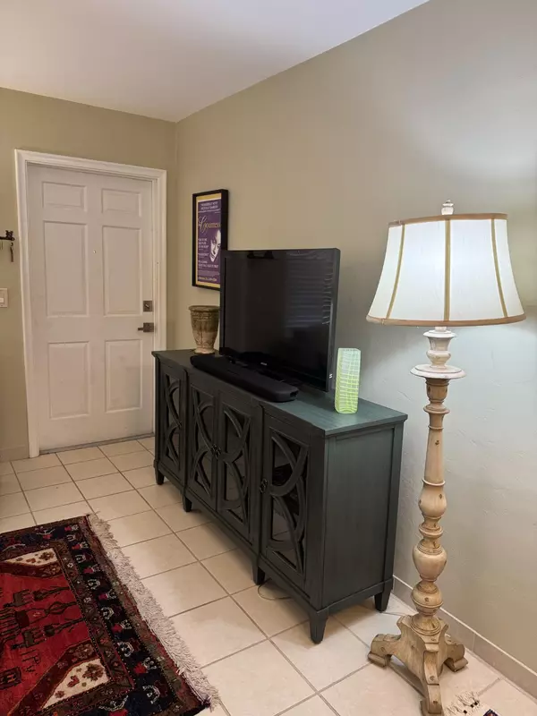 Lake Worth Beach, FL 33461,3362 Cynthia LN 107