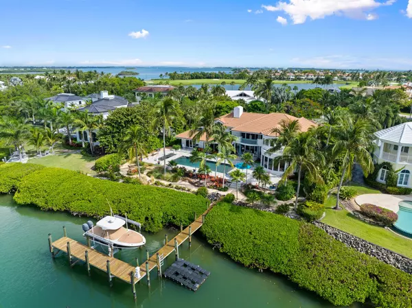 Stuart, FL 34996,6460 SE Harbor CIR