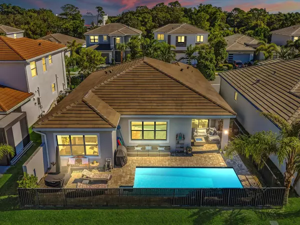 Lake Worth, FL 33463,7291 Estero DR