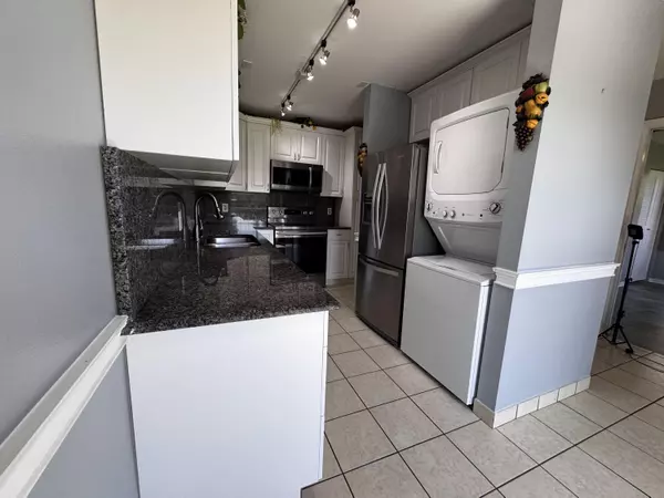 Delray Beach, FL 33445,2521 Red Hibiscus Blvd 32-D