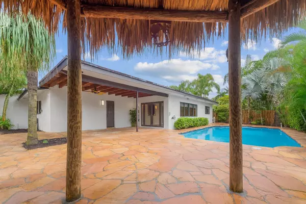 1620 NW 118th AVE, Pembroke Pines, FL 33026