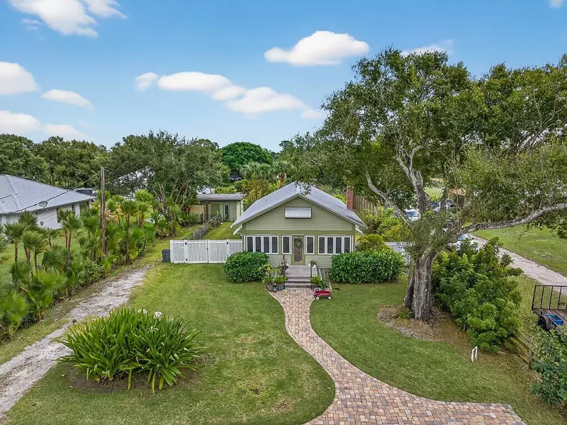 4876 Christensen RD, Fort Pierce, FL 34981