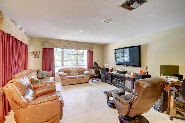 Boca Raton, FL 33496,17808 Boniello DR