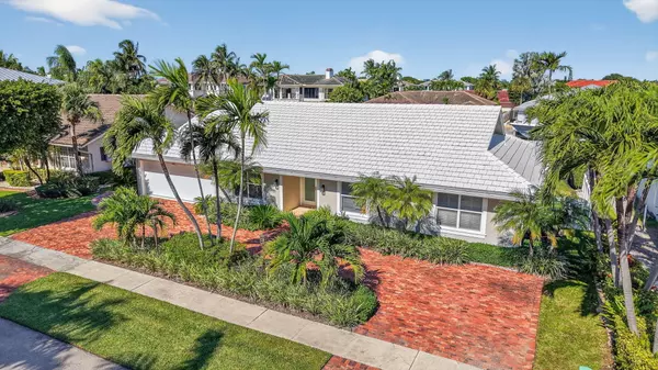 Boca Raton, FL 33487,885 Nafa DR