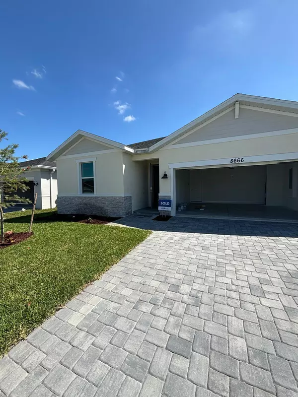 Port Saint Lucie, FL 34986,8666 Dahlia CIR