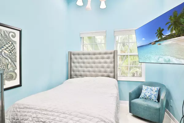 Palm Beach Gardens, FL 33410,1726 Nature Ct CT