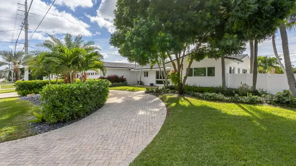 Lighthouse Point, FL 33064,2400 NE 45th ST