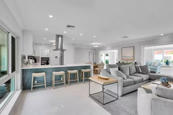 Lighthouse Point, FL 33064,2400 NE 45th ST