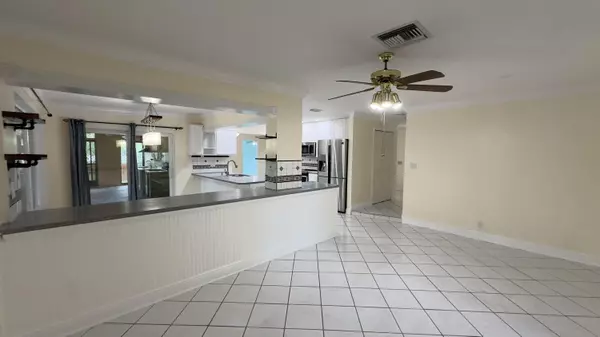 Wellington, FL 33414,12157 Sycamore LN