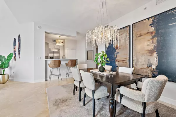 West Palm Beach, FL 33401,550 Okeechobee BLVD Uph-11