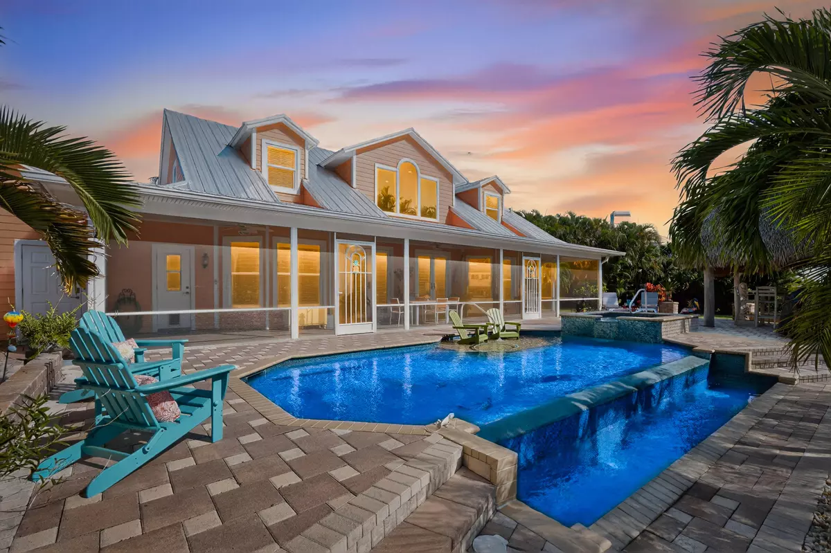 Port Saint Lucie, FL 34984,802 SE Portage AVE