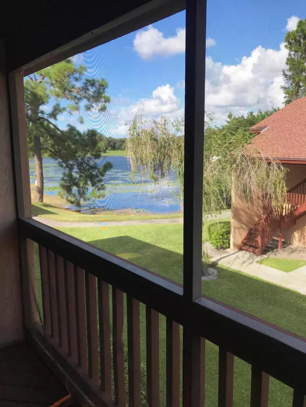 Royal Palm Beach, FL 33411,510 E Lakeview DR 510