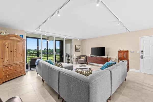 Boca Raton, FL 33433,7137 Promenade DR 501