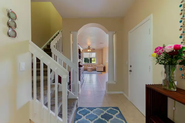 Royal Palm Beach, FL 33411,213 River Bluff LN