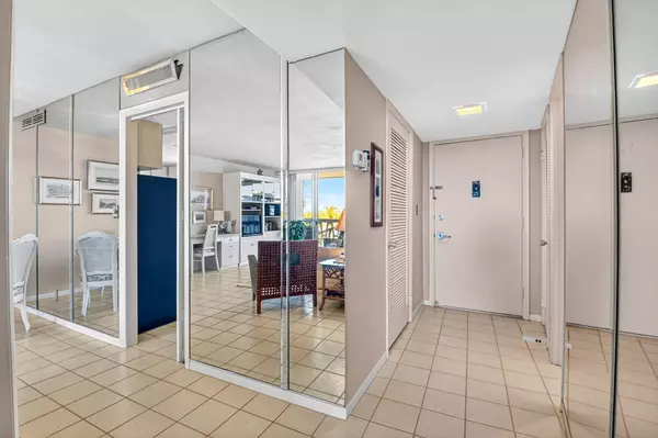 Palm Beach, FL 33480,2505 S Ocean BLVD 601