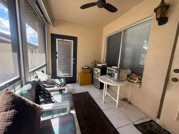 Greenacres, FL 33463,213 Pine Hov Circle D2