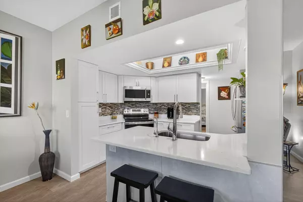 Juno Beach, FL 33408,403 Sea Oats DR C