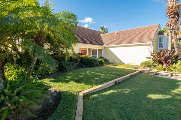 Stuart, FL 34997,3360 SE Golf TRL